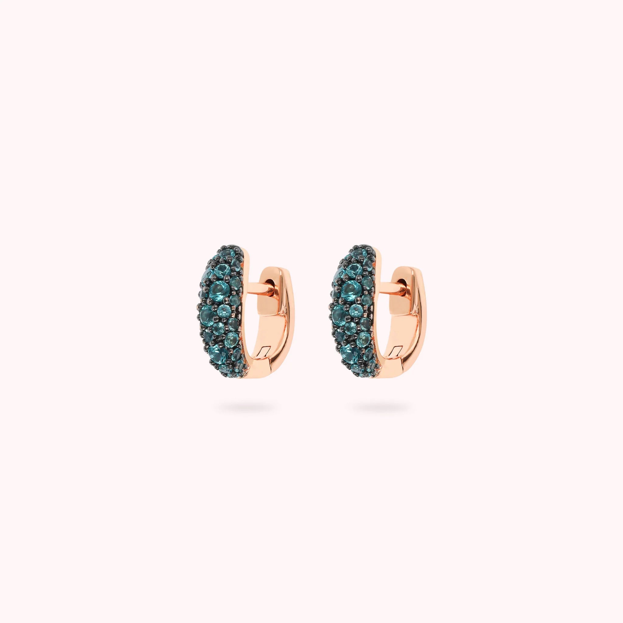 Abgestufte Reif-Ohrringe mit Zirkonia-Pavé