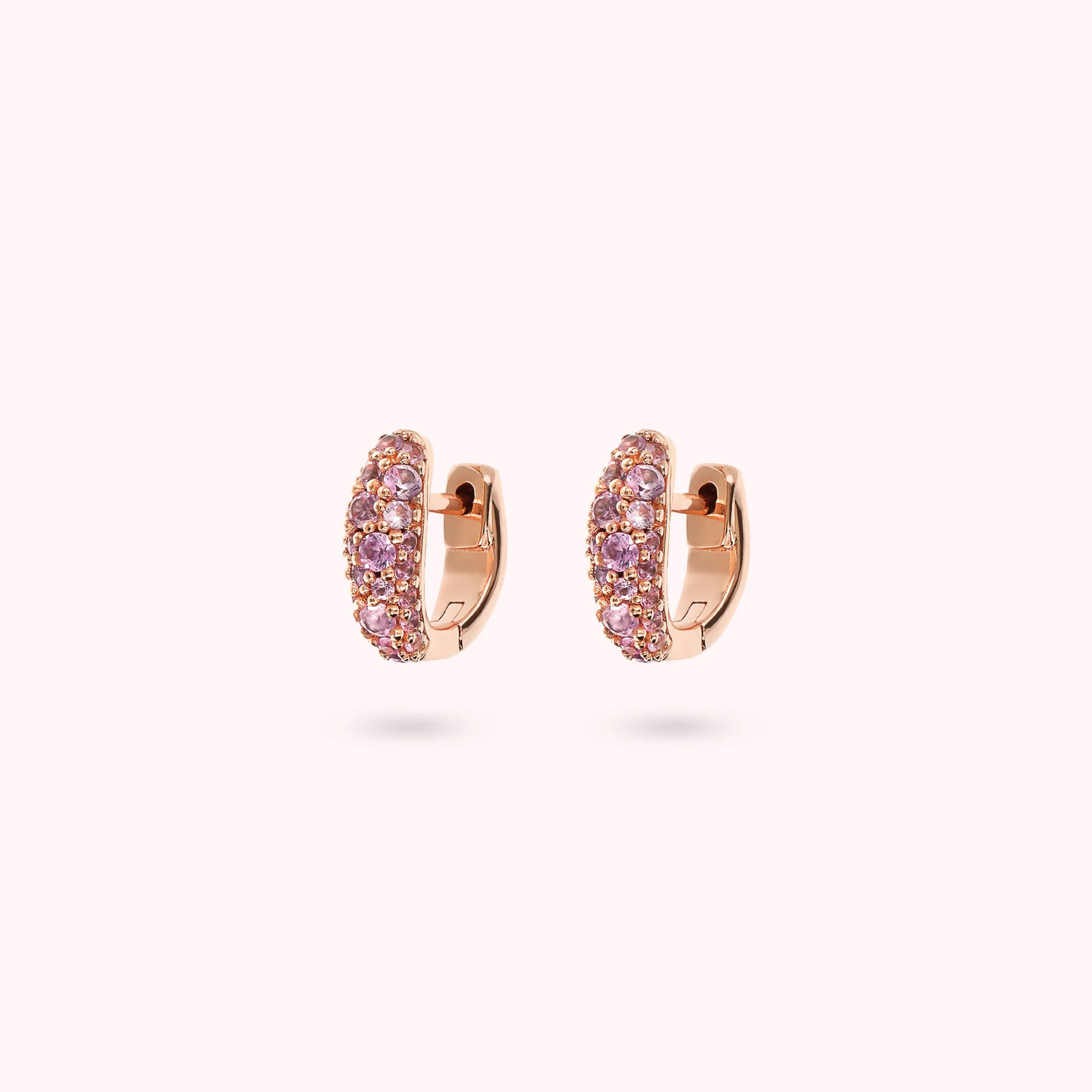 Abgestufte Reif-Ohrringe mit Zirkonia-Pavé