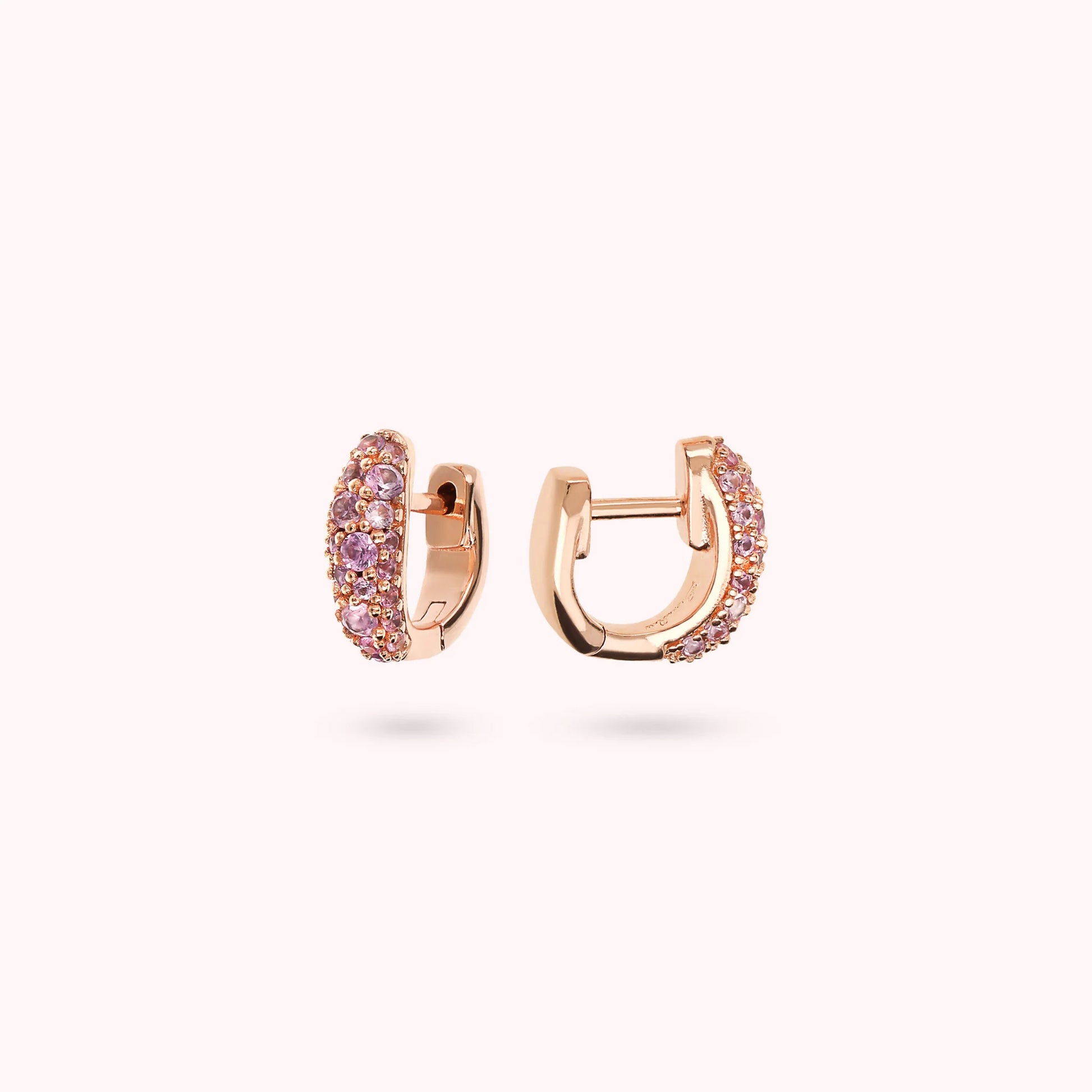 Orecchini a Cerchio Graduati con Pavé di Cubic Zirconia