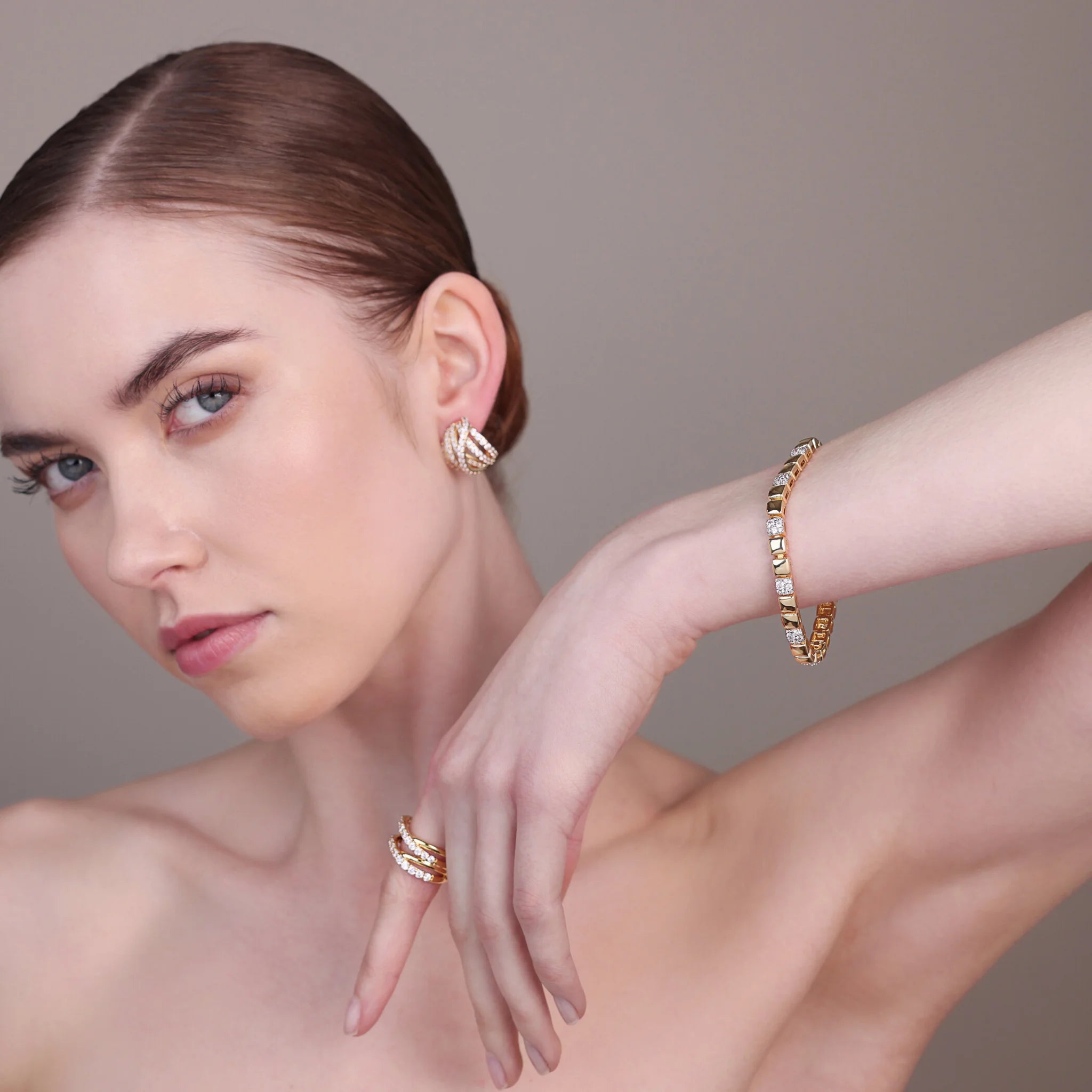Golden Bracelet with Polished Square and Cubic Zirconia Pavé Elements
