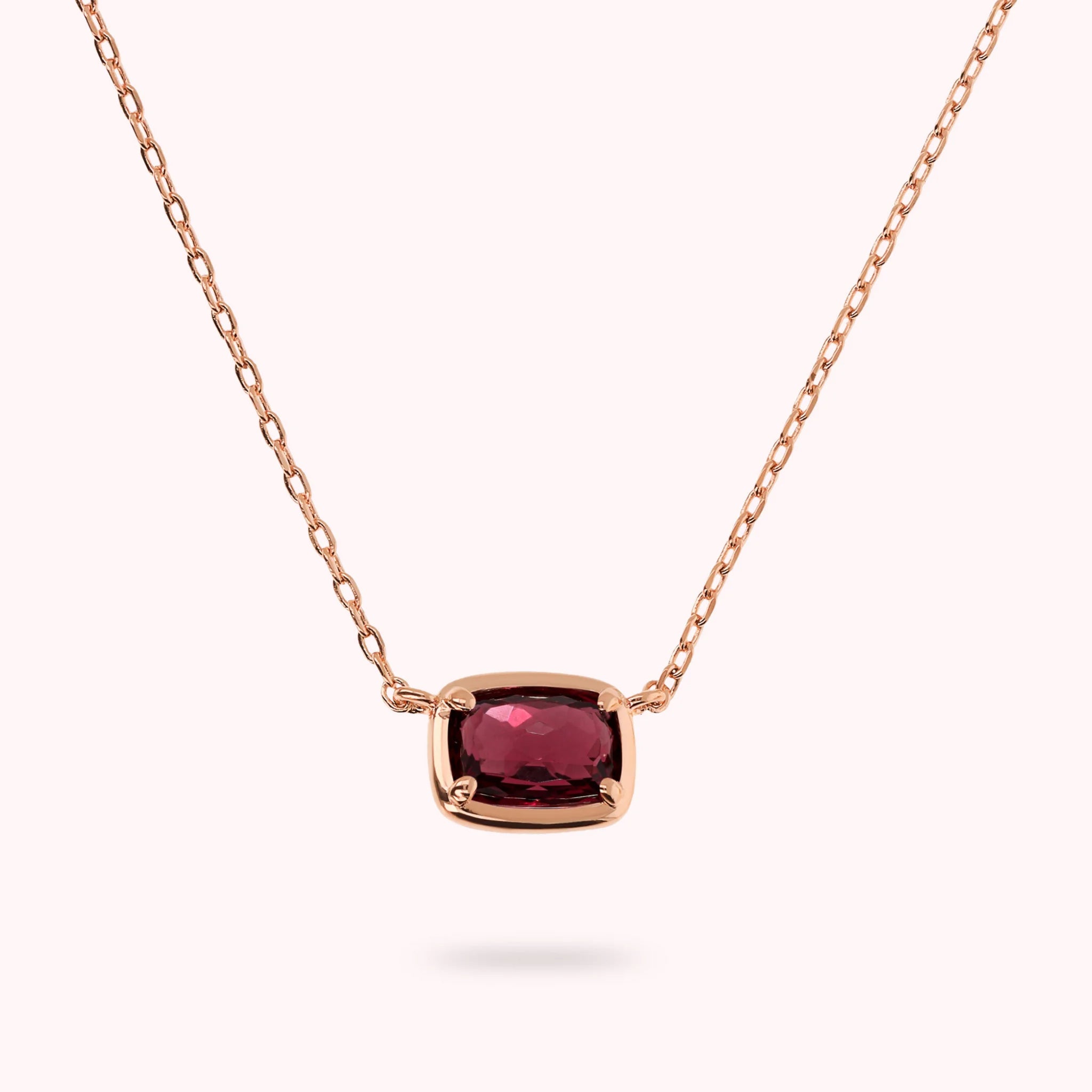 Collier chaîne forçat avec prisme gemme en baguette