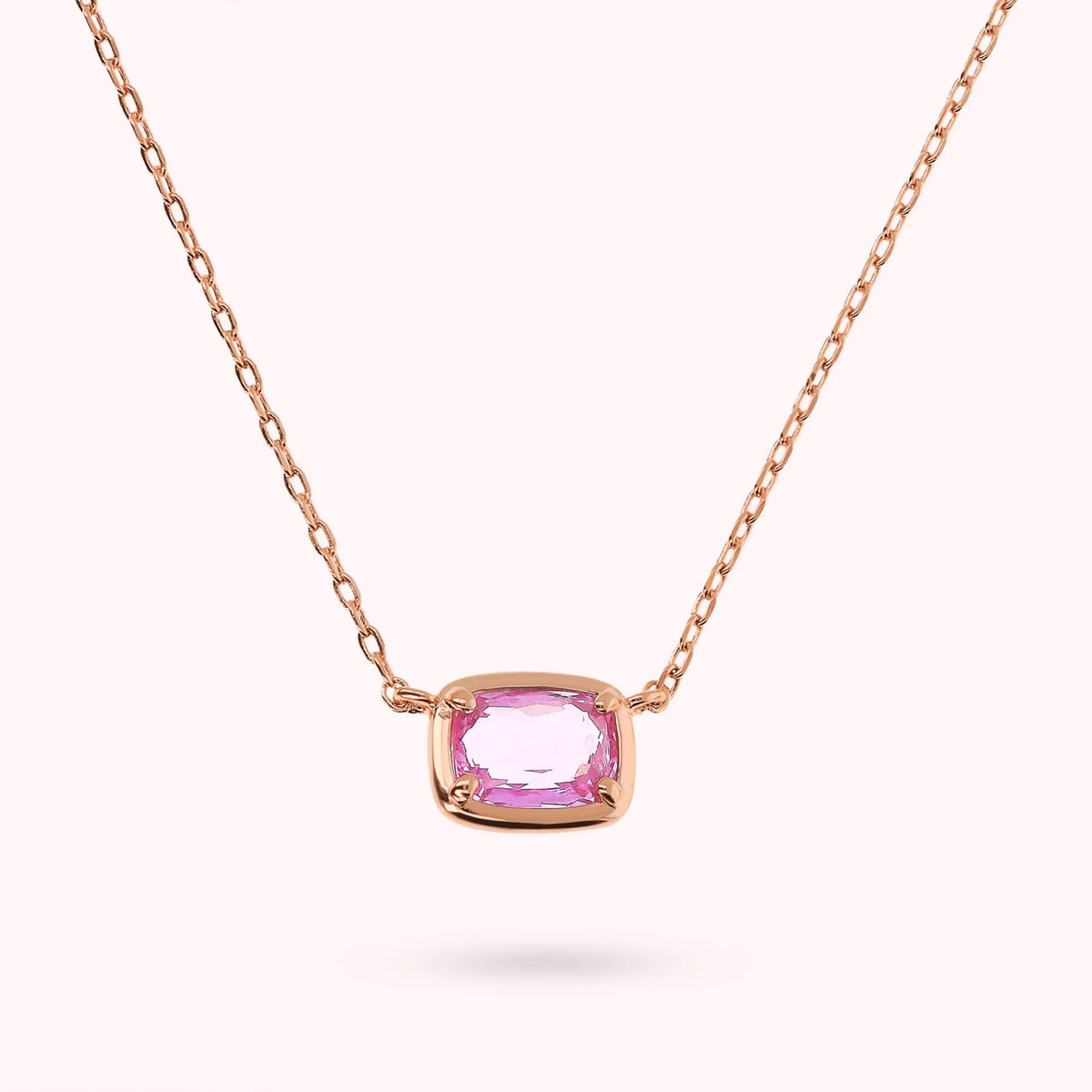 Collier chaîne forçat avec prisme gemme en baguette
