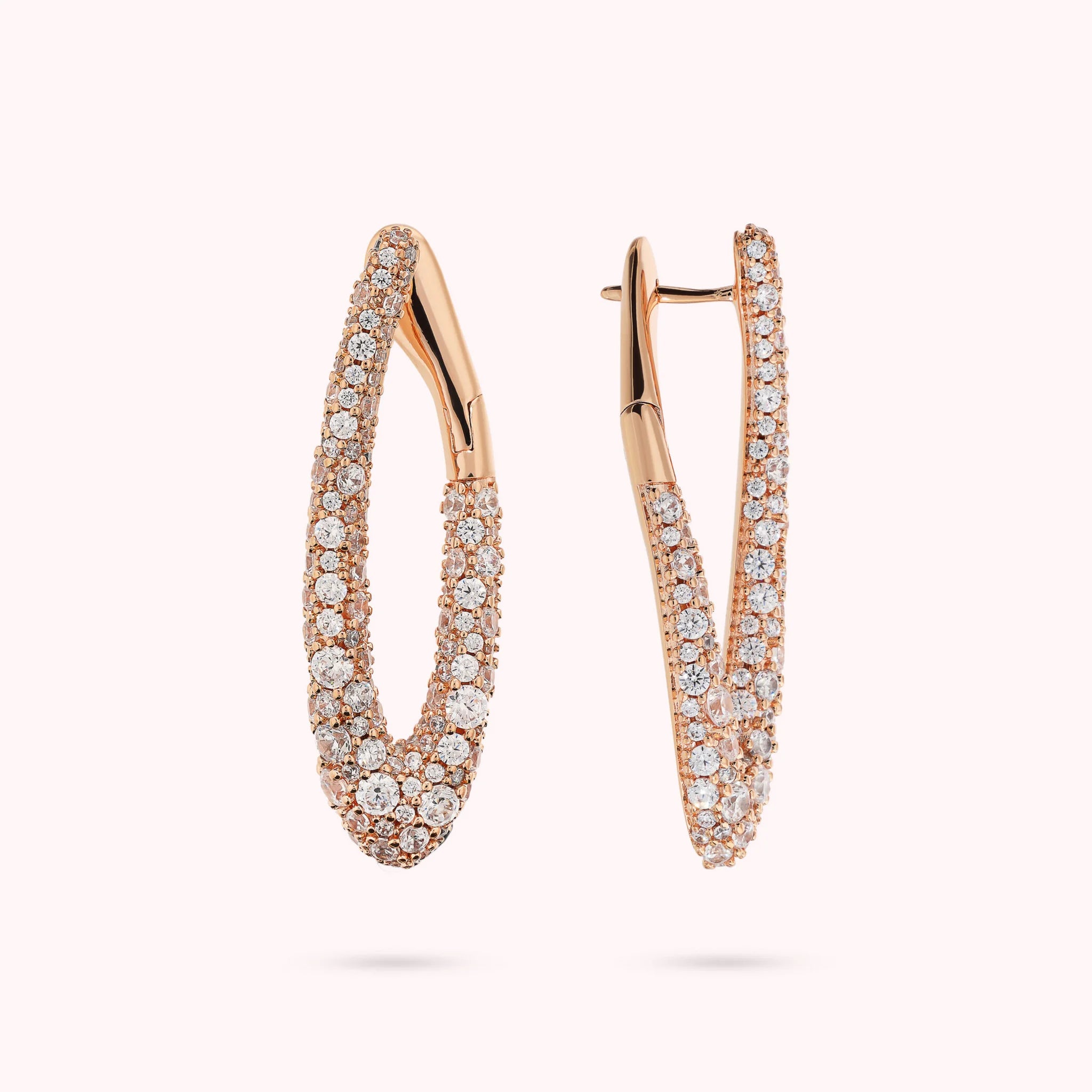 Oval Earrings in Cubic Zirconia Pavé