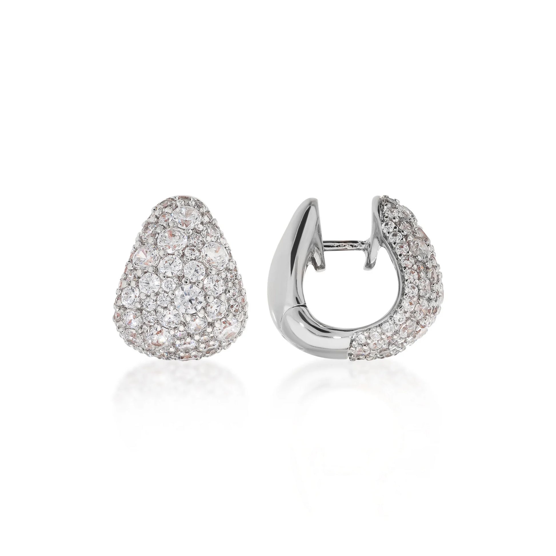 Weiße Tropfenohrringe mit Zirkonia-Pavé