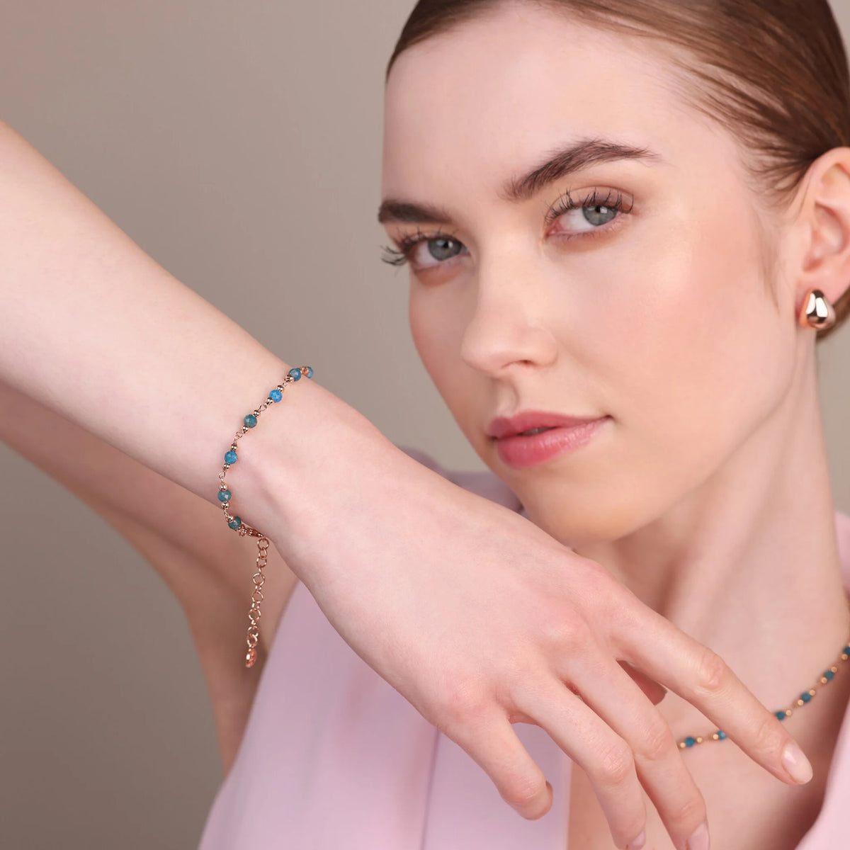 Bracelet Chapelet avec pierres naturelles facettées