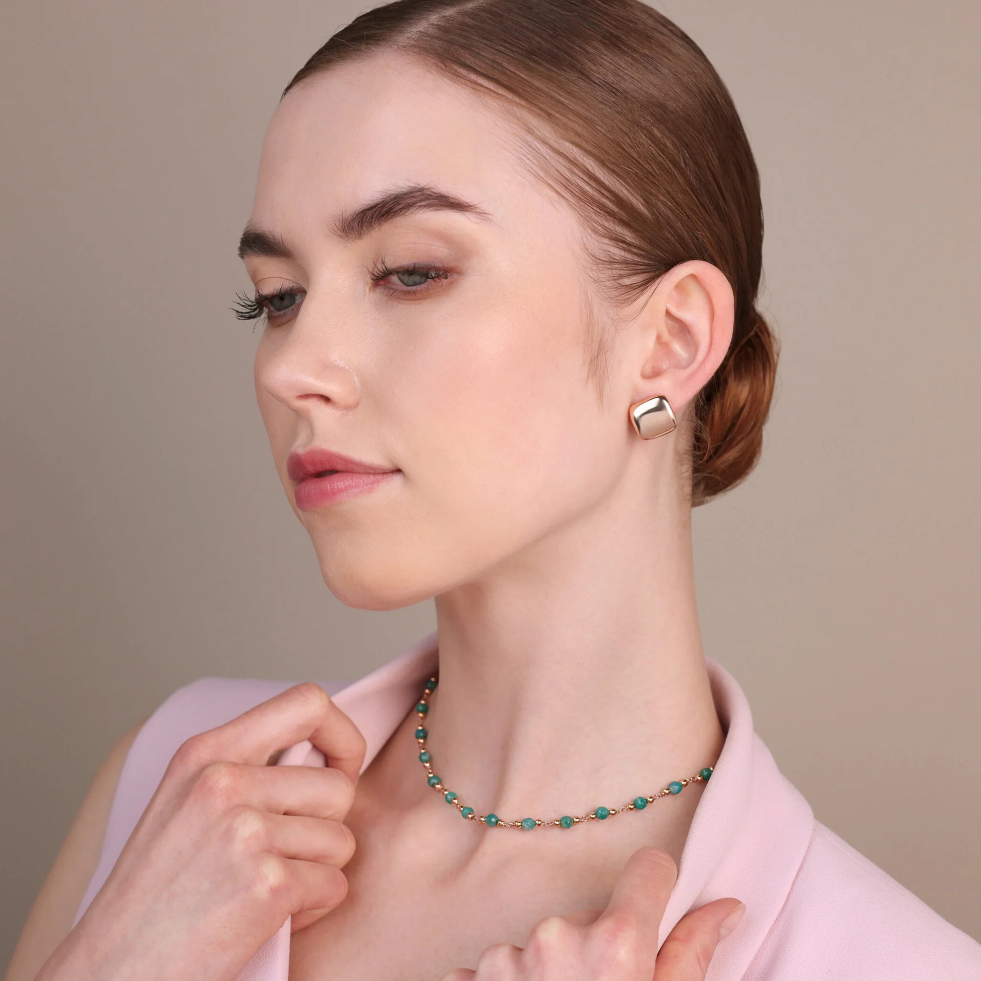 Collier rosaire avec pierres naturelles facettées