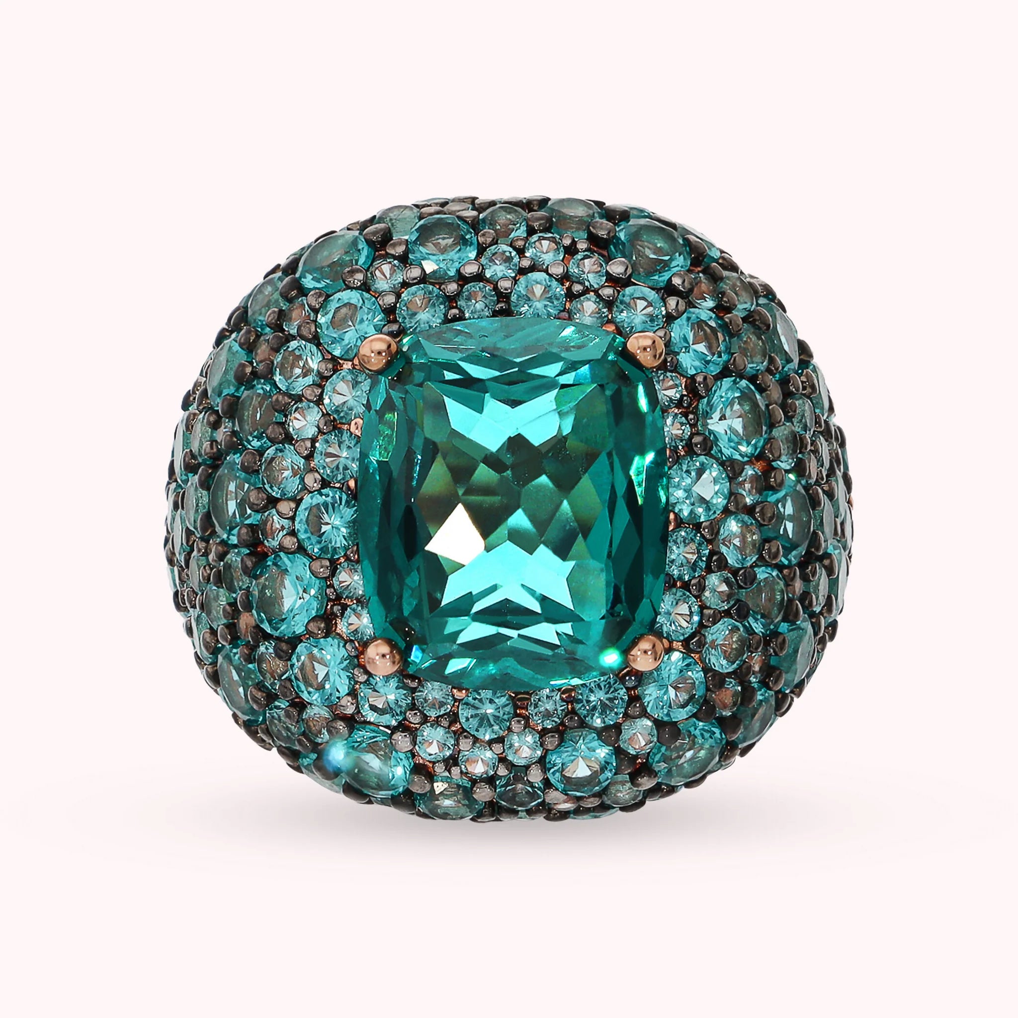Graduierter Cocktail-Ring mit Prisma-Stein und Pavé