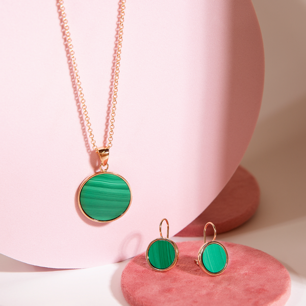 Set of Pendent Earrings and Necklace with Disc in Green Malachite