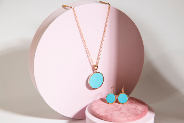 Set of Pendent Earrings and Necklace with Disc in Blue Magnesite